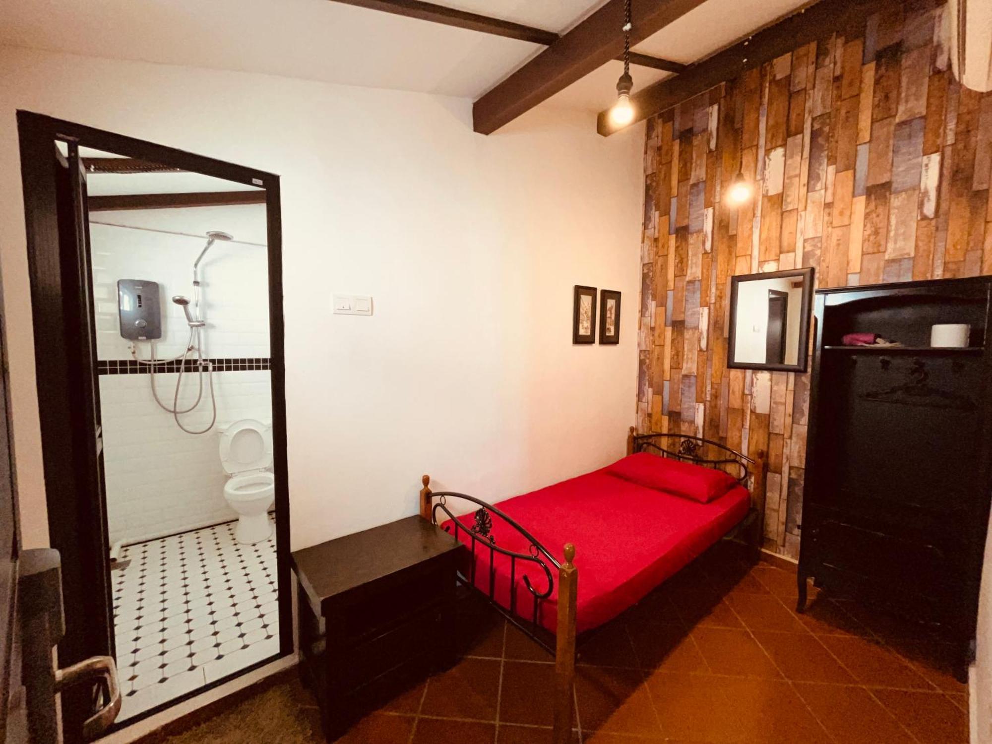 New Great Shanghai Female Hostel George Town Exterior photo