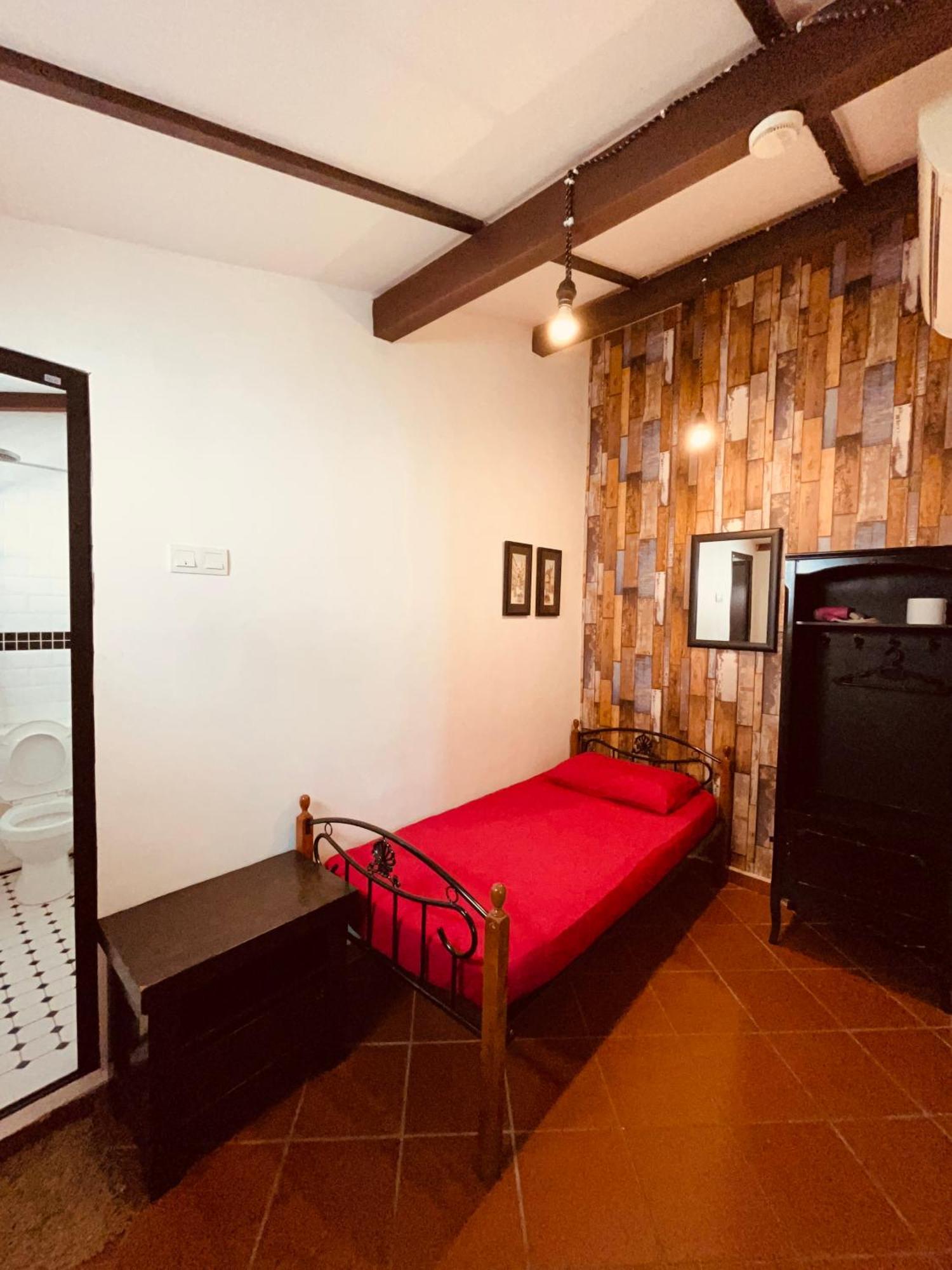 New Great Shanghai Female Hostel George Town Exterior photo